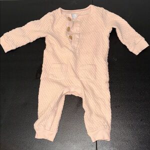 cloud island Peach Textured Long-Sleeve One-Piece Bodysuit